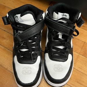 Nike Stüssy Air Force 1 ‘07 Mid